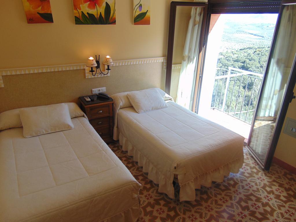 Hotel Sierra De Araceli Lucena Exteriör bild