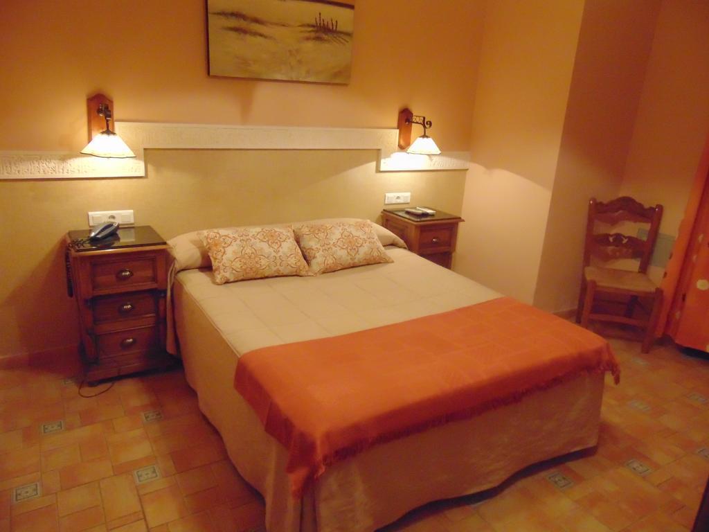 Hotel Sierra De Araceli Lucena Exteriör bild