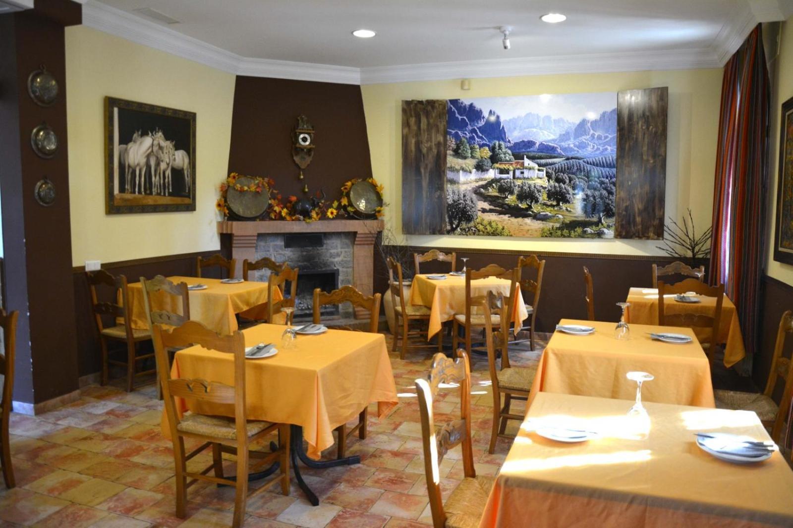 Hotel Sierra De Araceli Lucena Exteriör bild