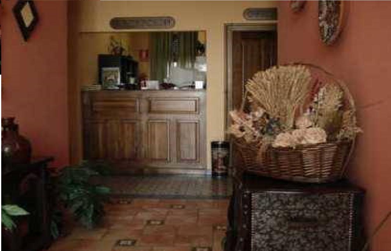 Hotel Sierra De Araceli Lucena Exteriör bild
