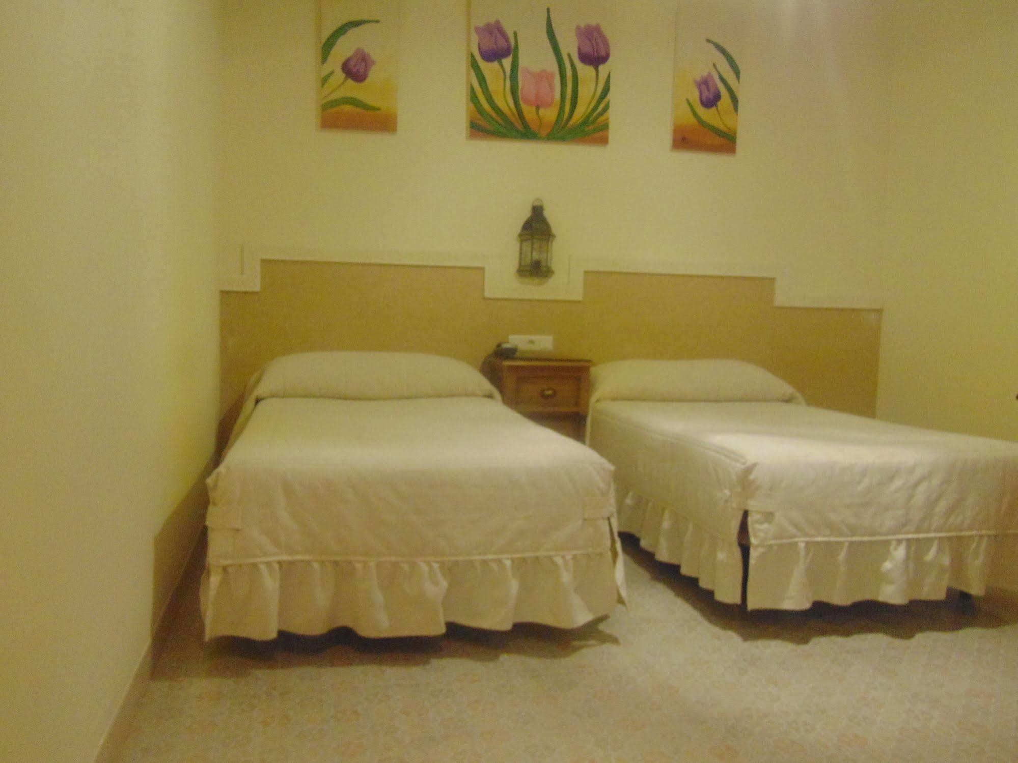 Hotel Sierra De Araceli Lucena Exteriör bild