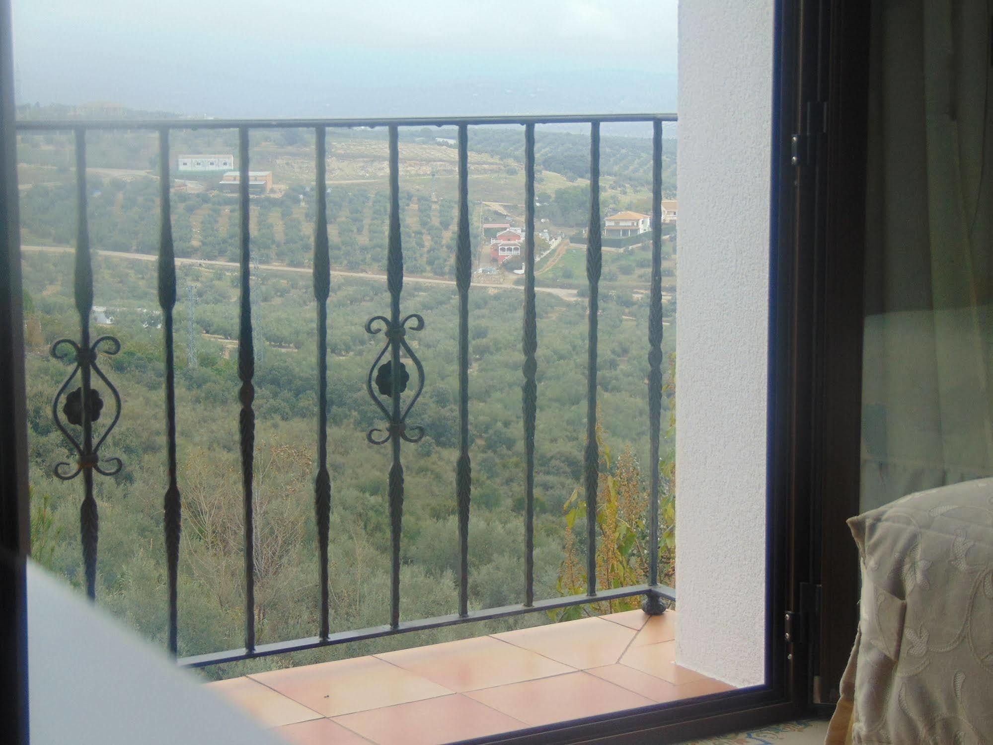 Hotel Sierra De Araceli Lucena Exteriör bild