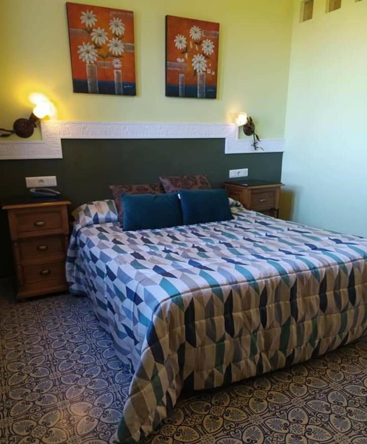 Hotel Sierra De Araceli Lucena Exteriör bild