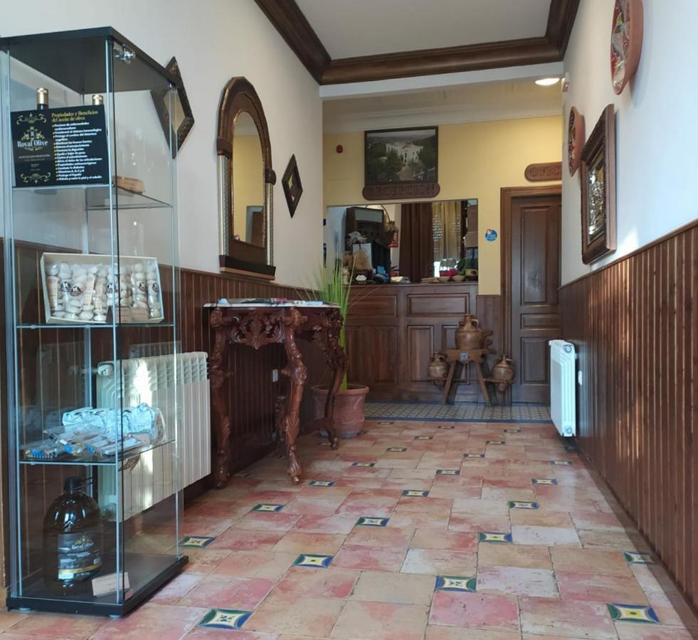 Hotel Sierra De Araceli Lucena Exteriör bild
