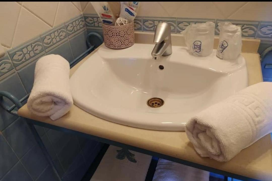 Hotel Sierra De Araceli Lucena Exteriör bild
